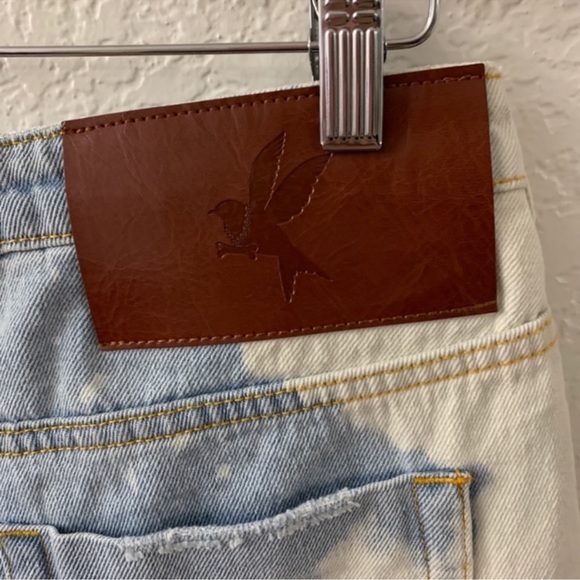 One Teaspoon Bonita Bleach Affect Shorts size 30 - Picture 6 of 7